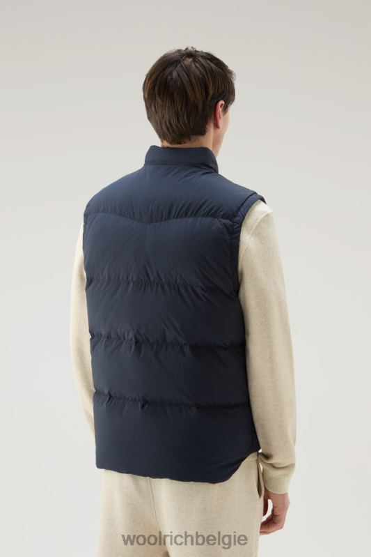 Aleoeten gewatteerd vest van gerecycled eco taslan nylon Woolrich Heren 8TTN0599 Melton blauw kleding