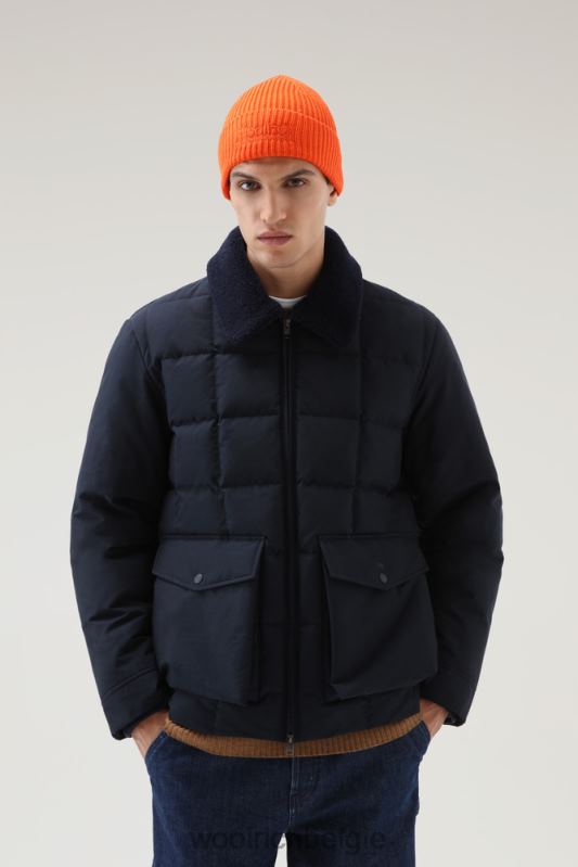 melton blauw