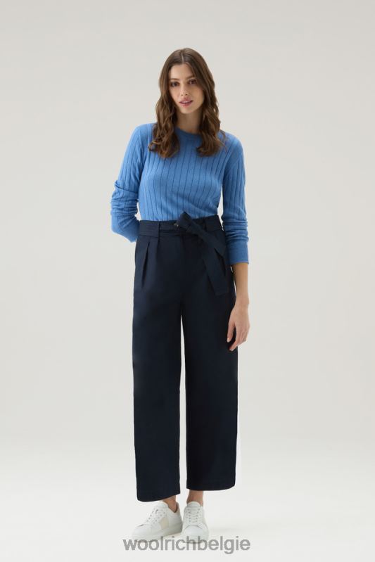 Broek met rechte pijpen van puur katoenpopeline Woolrich vrouwen 8TTN0172 Melton blauw kleding