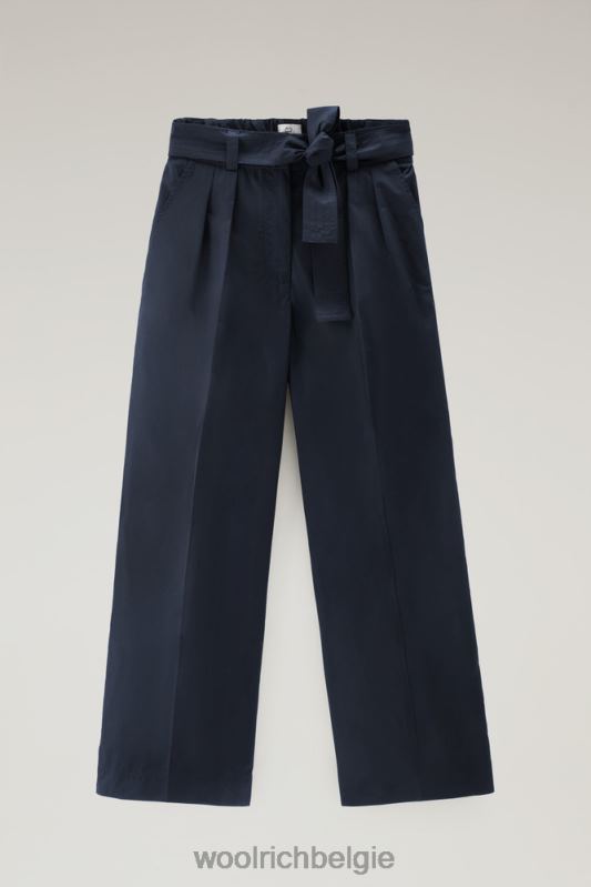 Broek met rechte pijpen van puur katoenpopeline Woolrich vrouwen 8TTN0172 Melton blauw kleding