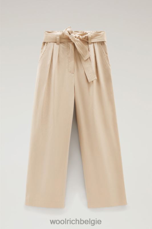 Broek met rechte pijpen van puur katoenpopeline Woolrich vrouwen 8TTN045 veer beige kleding