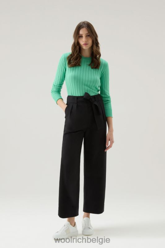 Broek met rechte pijpen van puur katoenpopeline Woolrich vrouwen 8TTN054 zwart kleding