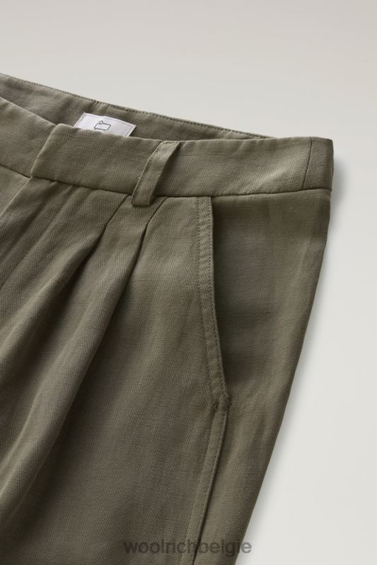 Broek met riem van een linnenmix Woolrich vrouwen 8TTN0184 donkergroen kleding