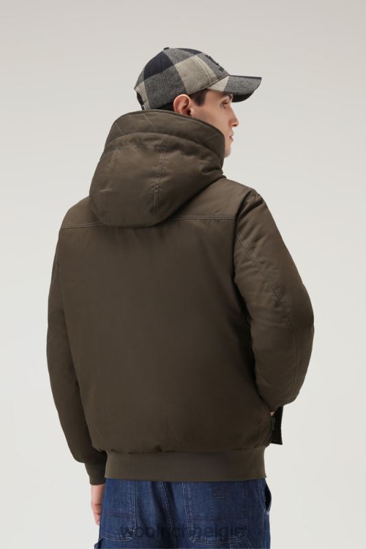 Byrd donsjack met korte capuchon Woolrich Heren 8TTN0669 donkergroen kleding