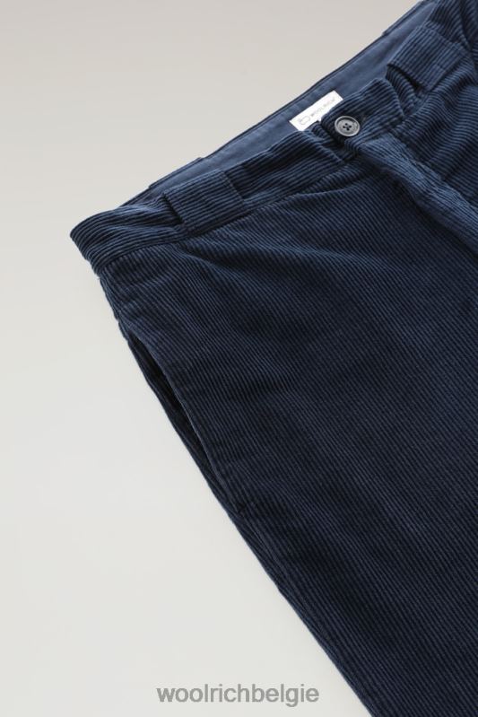 Een kledinggeverfde broek van corduroy Woolrich Heren 8TTN0685 Melton blauw kleding