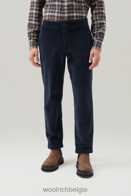 melton blauw