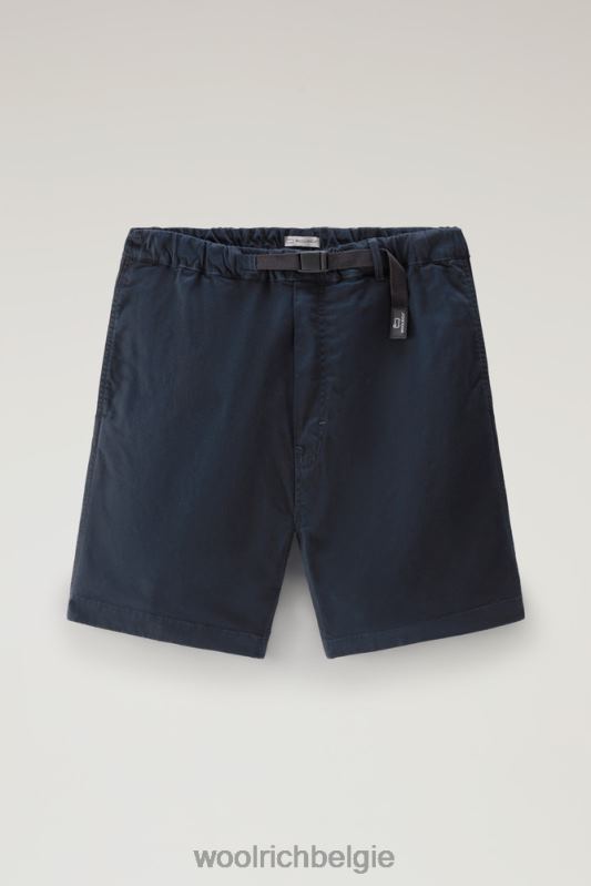 Een kledinggeverfde chinoshort van stretchkatoen Woolrich Heren 8TTN0433 Melton blauw kleding