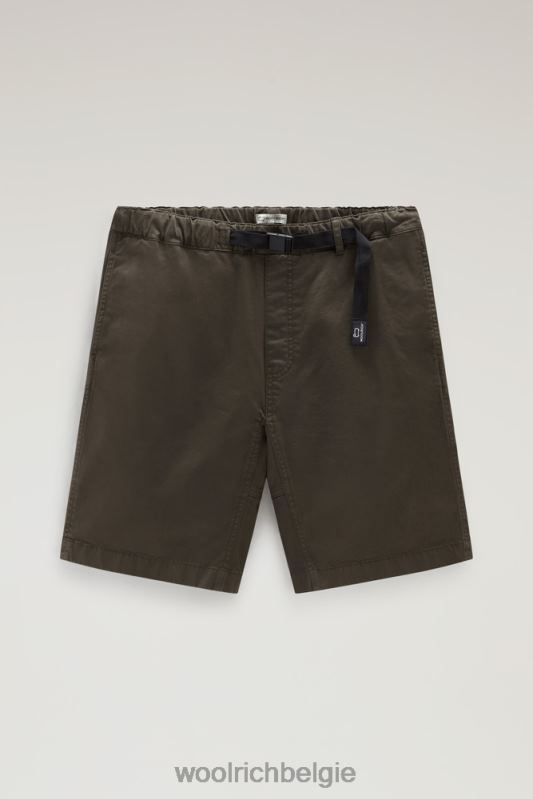Een kledinggeverfde chinoshort van stretchkatoen Woolrich Heren 8TTN0479 donkergroen kleding