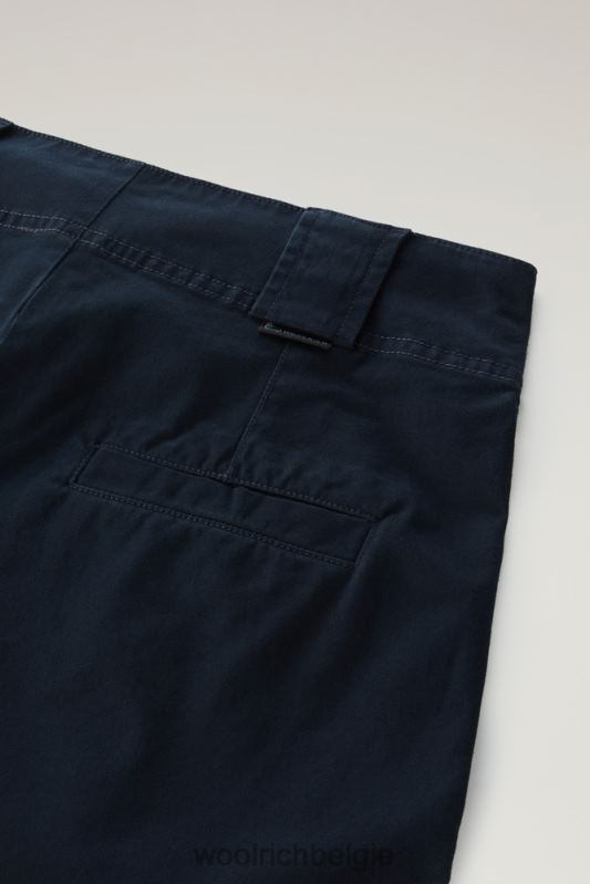 Een kledinggeverfde short van stretchkatoenen twill Woolrich vrouwen 8TTN0169 Melton blauw kleding