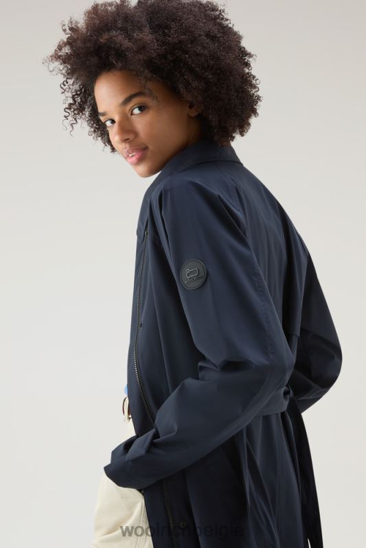 Fayette lichte trenchcoat met afneembare capuchon Woolrich vrouwen 8TTN027 Melton blauw kleding