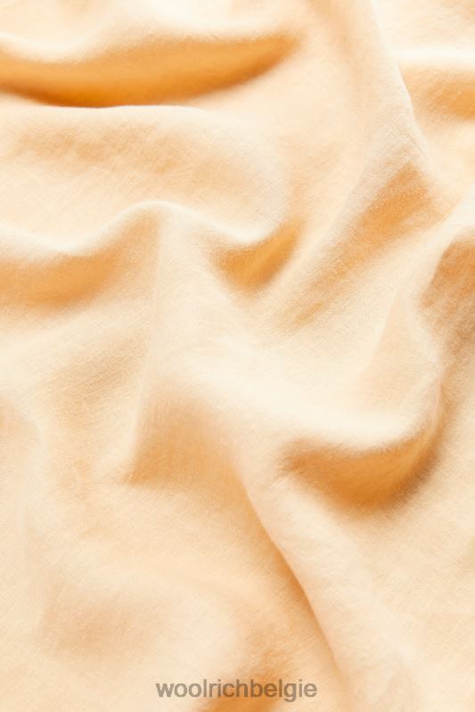 Garmentgeverfd overhemd van puur linnen met bandkraag Woolrich Heren 8TTN0555 strandzand kleding