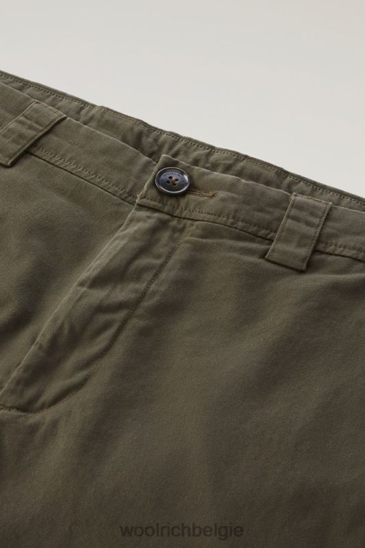 Geverfde klassieke chinobroek van katoen Woolrich Heren 8TTN0575 donkergroen kleding