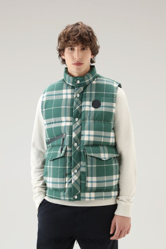 Gewatteerd vest met aleutian-ruitprint van puur katoen Woolrich Heren 8TTN0460 groenblijvende ruit kleding