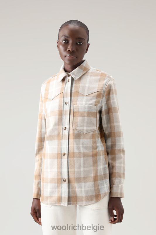Overshirt met westernruit van flanel van een wolmix Woolrich vrouwen 8TTN0306 kameel controle kleding