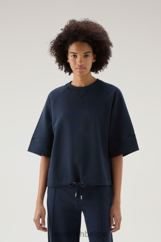 melton blauw