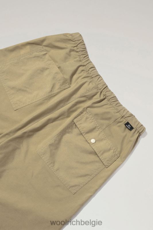 Ranchshort van gerecycled nylon Woolrich Heren 8TTN0524 beige kleding