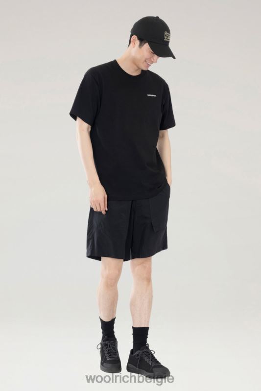 Ranchshort van gerecycled nylon Woolrich Heren 8TTN0574 zwart kleding