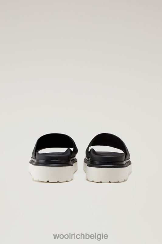 Sandalen met extra grote zool Woolrich vrouwen 8TTN0123 zwart schoenen