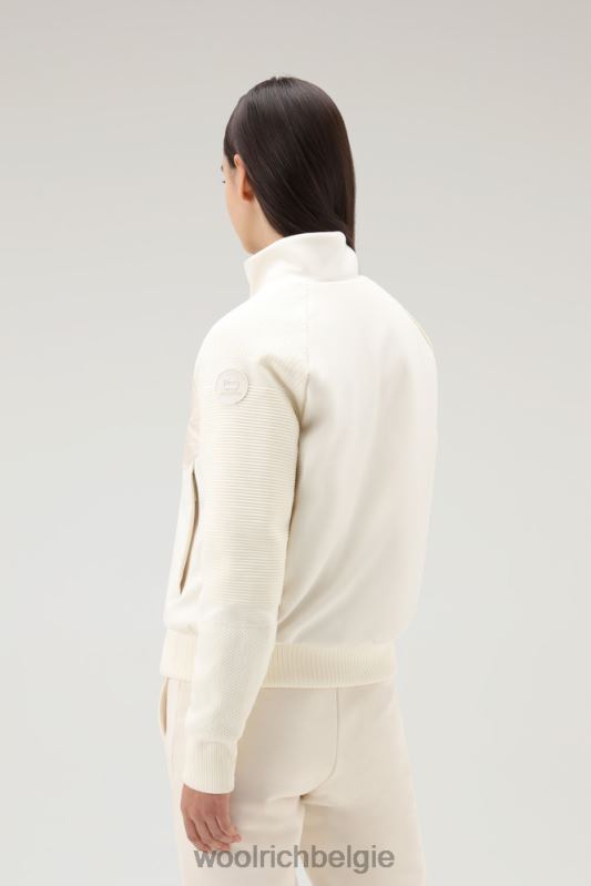 Stretch Suffolk-bomberjack van microvezel en softshell Woolrich vrouwen 8TTN0223 melkachtige crème kleding