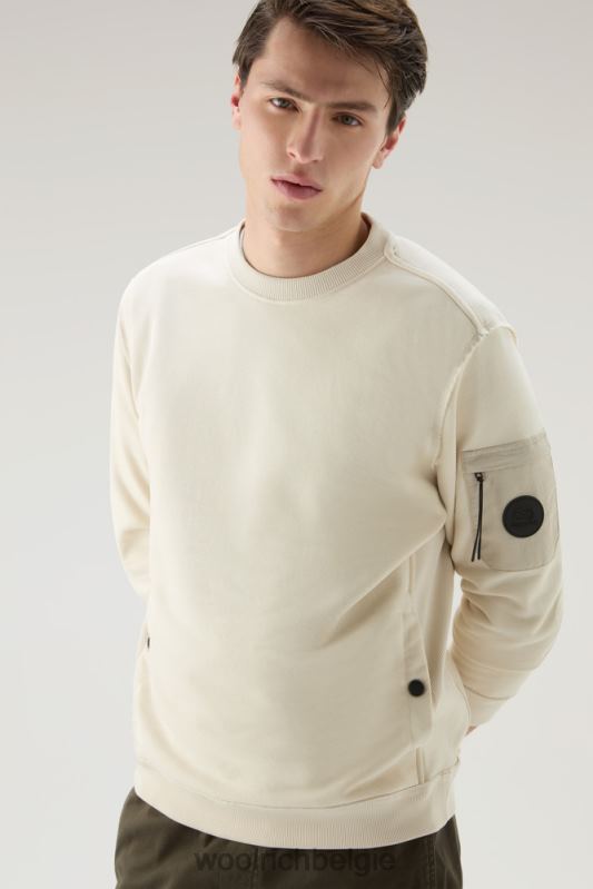Sweatshirt met ronde hals van een katoenmix met zakken Woolrich Heren 8TTN0566 melkachtige crème kleding