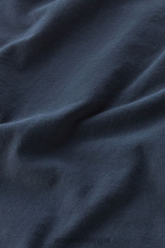 T-shirt aan het meer van puur katoenen jersey met print op de achterkant Woolrich Heren 8TTN0448 Melton blauw kleding