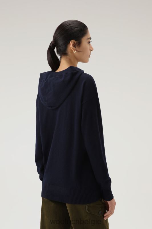 Trui met capuchon van een mix van wol en kasjmier Woolrich vrouwen 8TTN0272 Melton blauw kleding