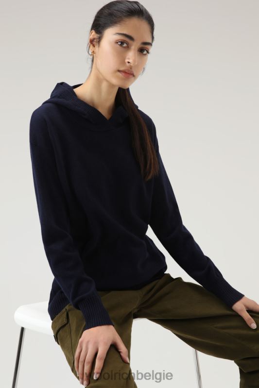 Trui met capuchon van een mix van wol en kasjmier Woolrich vrouwen 8TTN0272 Melton blauw kleding