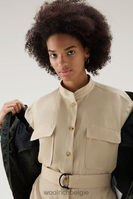 Utility-jurk met riem van een linnenmix Woolrich vrouwen 8TTN0183 veer beige kleding