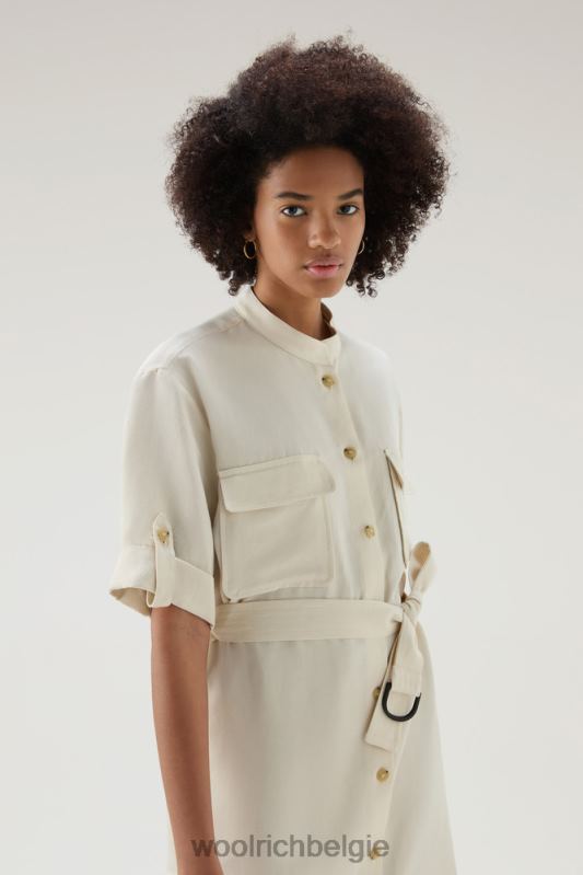 Utility-jurk met riem van een linnenmix Woolrich vrouwen 8TTN051 melkachtige crème kleding
