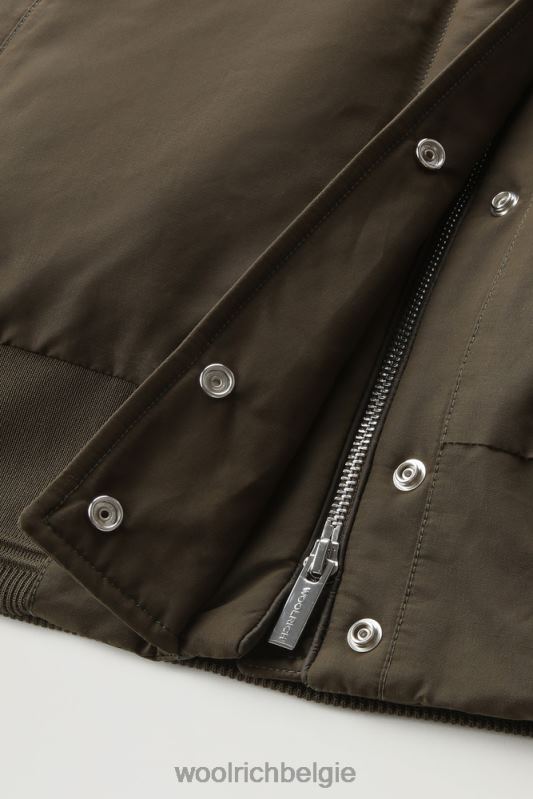 Weoka-bomberjack van zachte poefstof Woolrich vrouwen 8TTN0252 donkergroen kleding