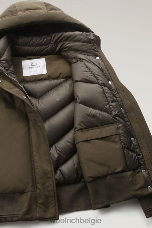 Weoka-bomberjack van zachte poefstof Woolrich vrouwen 8TTN0252 donkergroen kleding