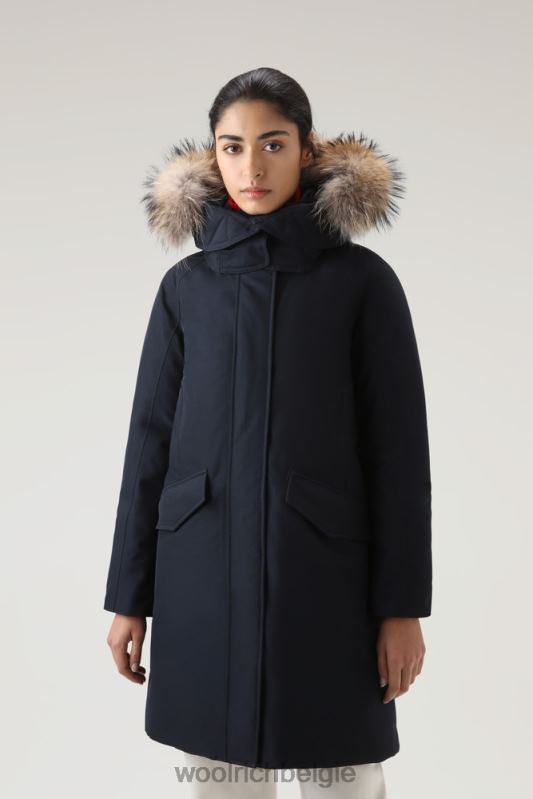 adirondack waterdichte parka van gore-tex met afneembare capuchon en bontafwerking Woolrich vrouwen 8TTN0323 Melton blauw kleding