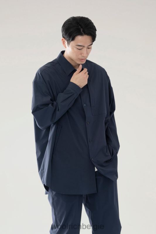 altijd shirt van gerecycled stretchpolyester Woolrich Heren 8TTN0530 marine kleding