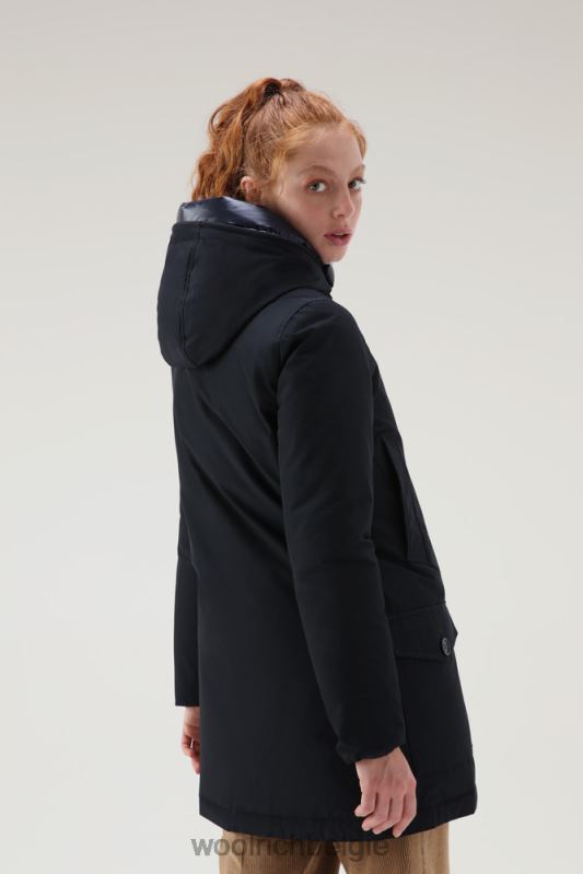 arctic parka van ramar-stof met vier zakken Woolrich vrouwen 8TTN0364 donker marine kleding