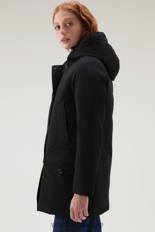 arctic parka van ramar-stof met vier zakken en afneembaar bont Woolrich vrouwen 8TTN0358 zwart kleding
