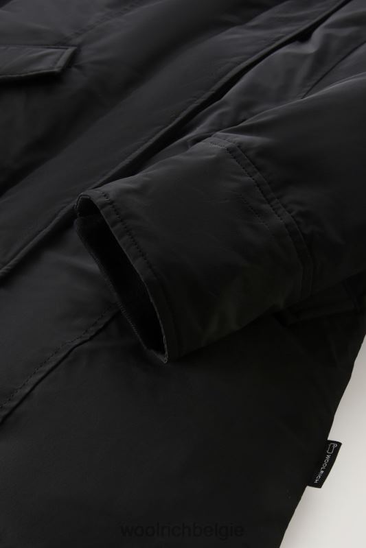 arctische parka met stedelijk tintje Woolrich vrouwen 8TTN0214 zwart kleding