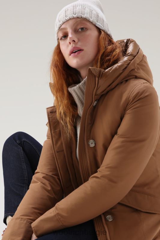 arctische parka van ramar-stof Woolrich vrouwen 8TTN0352 donkere kameel kleding