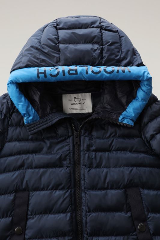 b Sundance donsjack met capuchon van gerecycled ripstop Woolrich jongens 8TTN0927 Melton blauw kleding