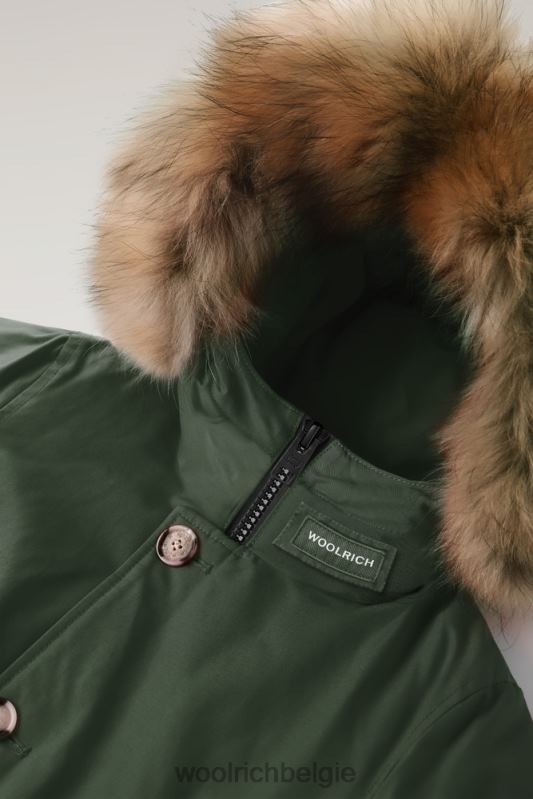 b arctic parka met afneembaar bont Woolrich jongens 8TTN0930 tijm groen kleding