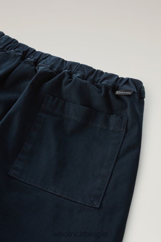 b kledinggeverfde broek van stretchkatoen Woolrich jongens 8TTN0896 Melton blauw kleding
