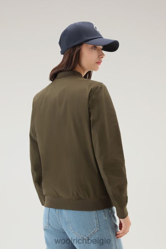 charlotte bommenwerper in stedelijk tintje Woolrich vrouwen 8TTN04 donkergroen kleding