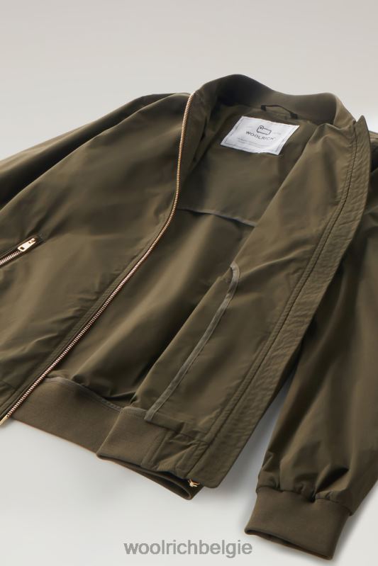 charlotte bommenwerper in stedelijk tintje Woolrich vrouwen 8TTN04 donkergroen kleding