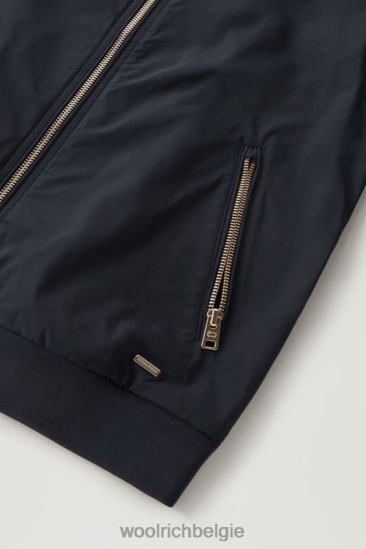 charlotte bommenwerper in stedelijk tintje Woolrich vrouwen 8TTN09 Melton blauw kleding