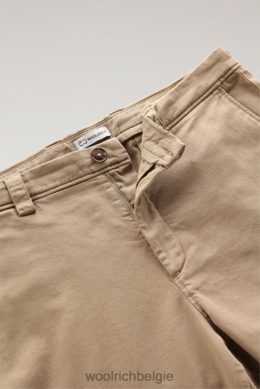 chinobroek van stretchkatoen Woolrich Heren 8TTN0650 goud kaki kleding
