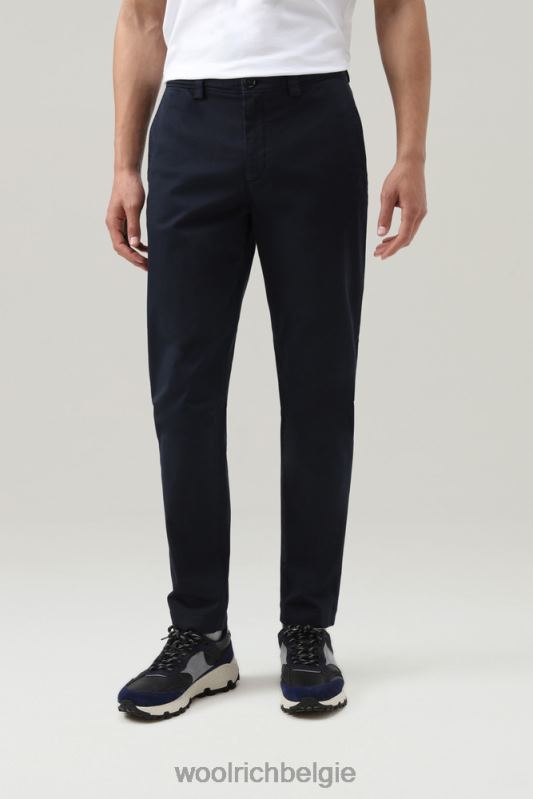 chinobroek van stretchkatoen Woolrich Heren 8TTN0683 Melton blauw kleding