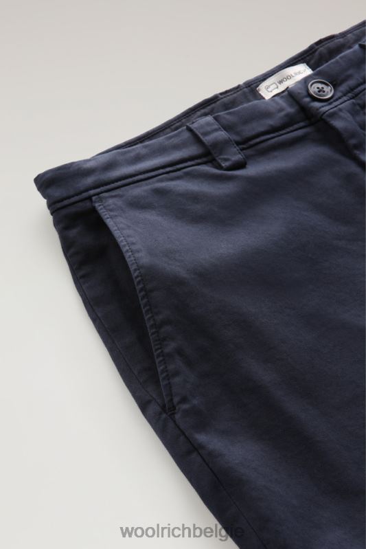 chinobroek van stretchkatoen Woolrich Heren 8TTN0683 Melton blauw kleding