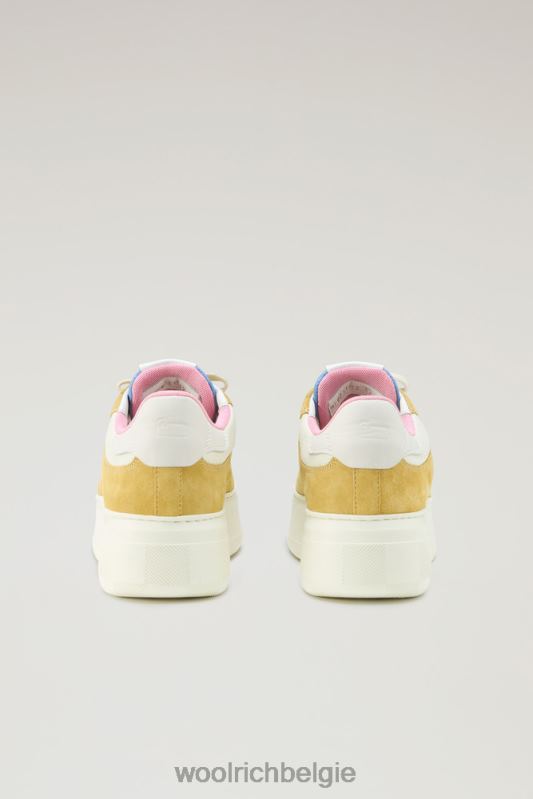 chunky pumps van zacht leer met suède inzetstukken Woolrich vrouwen 8TTN090 geel gebroken wit schoenen