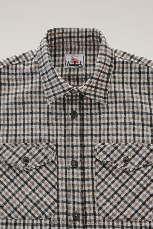 flanellen overshirt van wolmix gemaakt in de VS Woolrich Heren 8TTN0852 crème cheque kleding