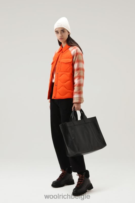 gekreukt nylon alba overshirt met wollen mouwen Woolrich vrouwen 8TTN0299 vlam kleding