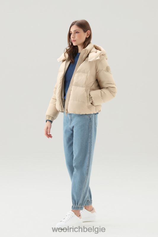 gewatteerd donsjack van eco taslan nylon met afneembare capuchon Woolrich vrouwen 8TTN0139 strandzand kleding